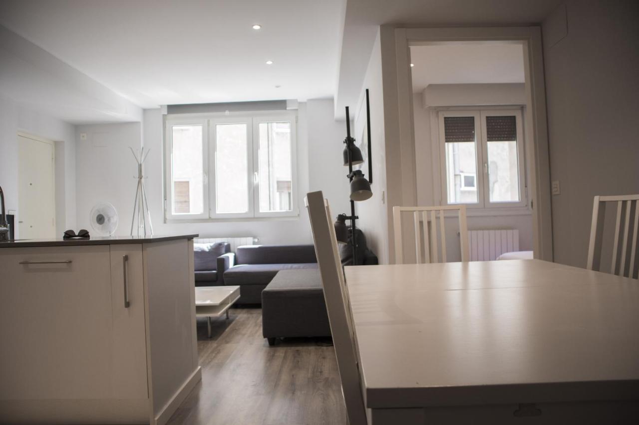 Plaza B - Local Rentss Lejlighed San Sebastián Eksteriør billede